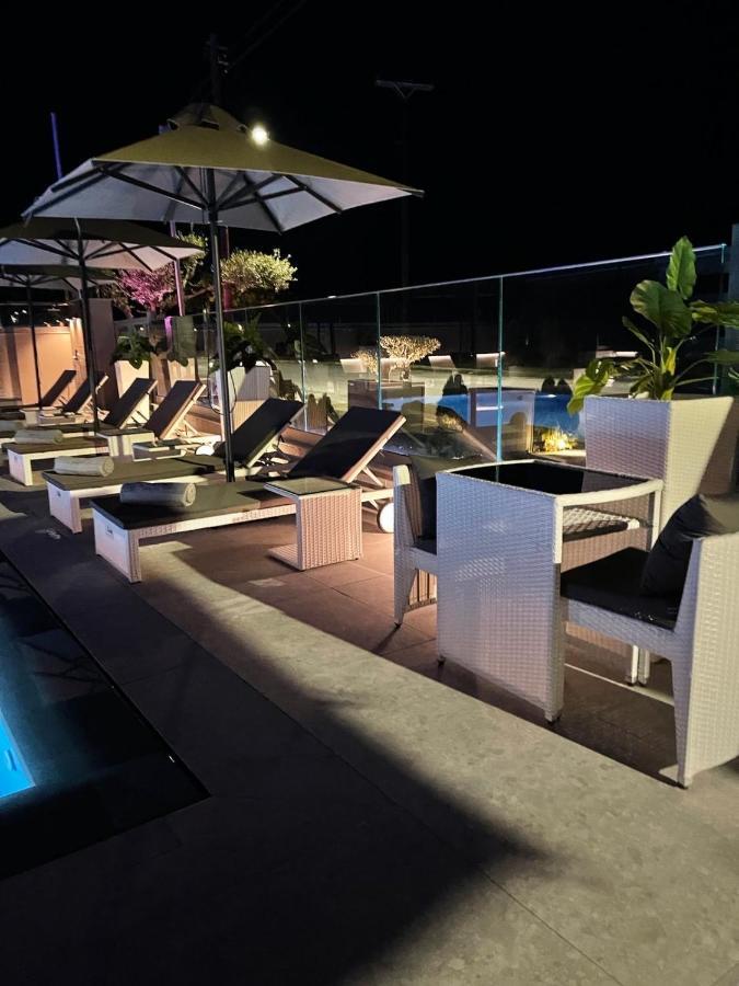 Anastasia Boutique Suites -Adults Only & Kids 12 Plus アスプロヴァルタ エクステリア 写真
